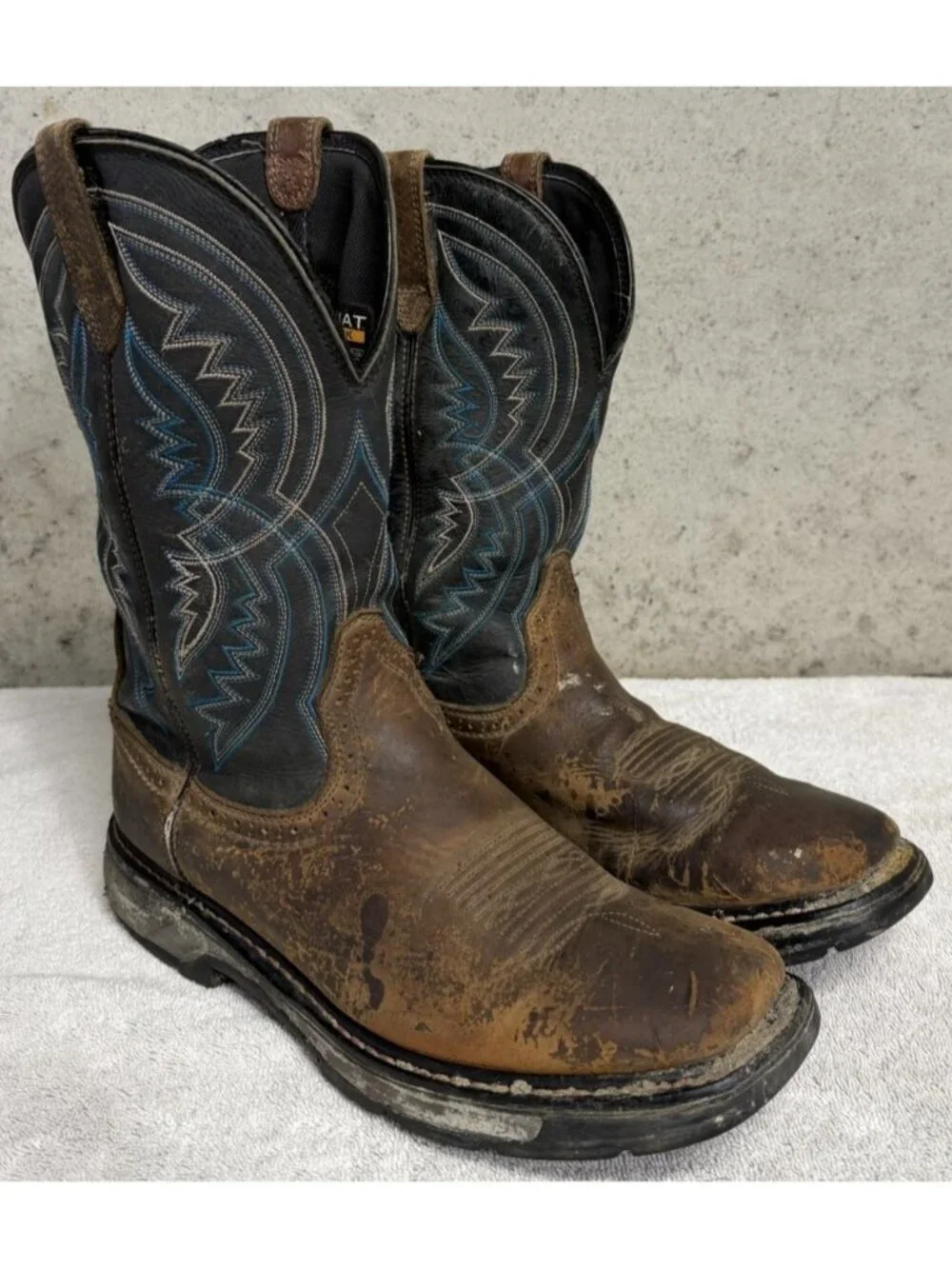 Ariat Work Boot ASTM F2892-18 EH Electrical Standard - Slip Resistant - Mens 11D